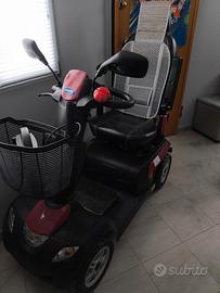 Scooter elettrico per anziani