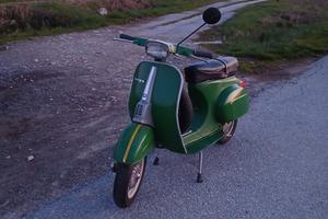 vespa 50 special