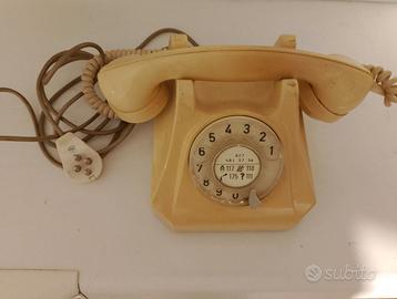 Telefono a cornetta vintage