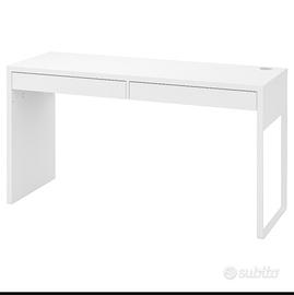 Scrivania IKEA Micke bianca 142x50 cm