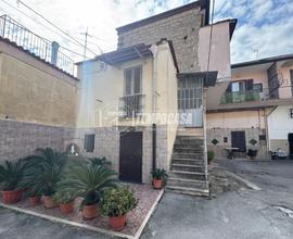 Mini Appartamento con Posto Auto.