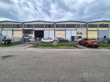 CAPANNONE A CASTELVETRO PIACENTINO