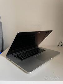 MacBook Pro Retina, Mid 2015 2,2 GHZ 16 GB