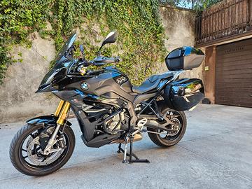 Bmw s1000xr 17-19 triple black 