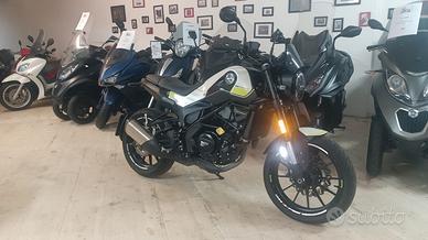 Benelli Leoncino 250