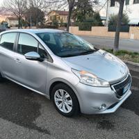 Peugeot 208 1.2 5 porte 2014 SOLO 137.000 KM