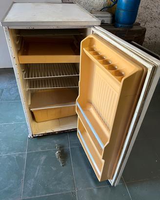 Frigo  piccolo vintage