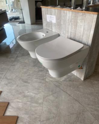 Sanitari sosoesi incl. Copri incl.  soft