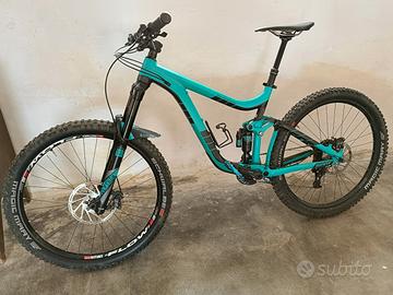 Giant reign 27.5 2017/2018 Tg. M 