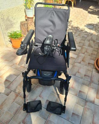 Carrozzina elettrica QUICKIE Q100R