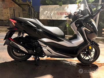 HONDA FORZA 300 (2018)