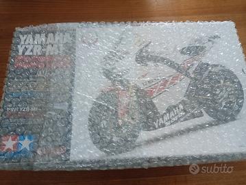 Tamiya Yamaha yzr-m1  Valencia "05 item  14115