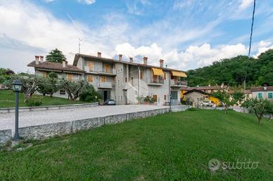 TRIFAMILIARE A MARANO DI VALPOLICELLA