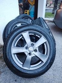 set Cerchi in lega + ruote 15 pollici