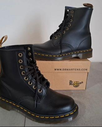 Dr. Martens donna numero 38