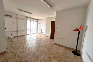 Ufficio a Civitanova Marche