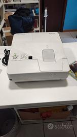 Proiettore NEC UM301X usato