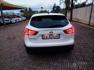 Nissan Qashqai 1.2 DIG-T Tekna