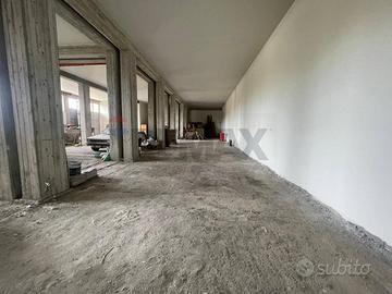 Capannone Industriale - Camporotondo Etneo