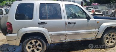 JEEP CHEROKEE KJ 2006 31C  -PER RICAMBI
