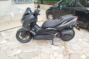 Yamaha X-Max 125 Iron Max - 2019 27.000 KM