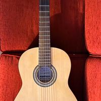 Chitarra classica 4/4  Miguel Almeria : Gewa Pure
