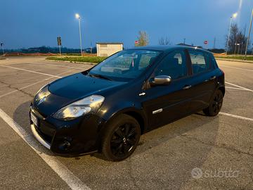Renault clio 1.2tce GPL