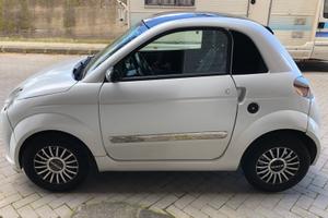 MICROCAR DUE