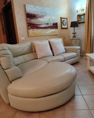 Divano in semipelle Poltronesofà + tavolo, sedie e