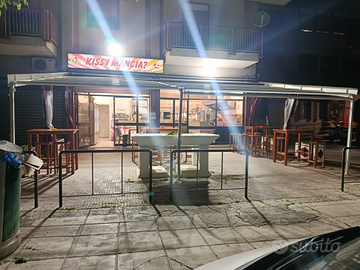 Vendita attività Bar, pizzeria, polleria, gastrono