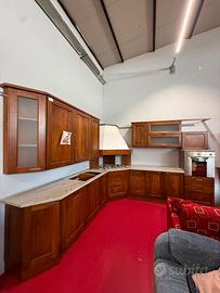 Mobile Cucina in Legno Massiccio in Noce Nuova