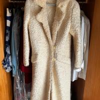 Cappotto vintage. Lana e agnellino