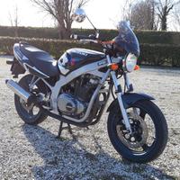 Suzuki GS 500 - 2003