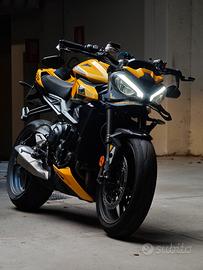 Triumph street triple RS 2025