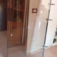 scaffale grande SCAVOLINI con anta vetro fumè