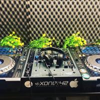 CDJ 2000 NEXUS & XONE 42 BLACK