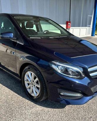 MERCEDES-BENZ B 160 d Automatic Business