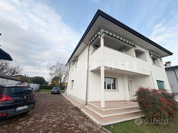 Pentalocale a San Vito al Tagliamento