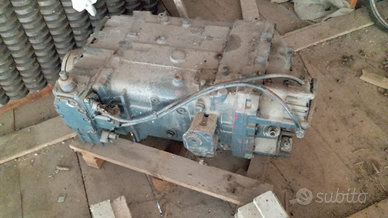 Cambio ZF 330 36