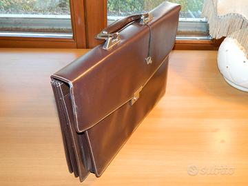 Valigetta 24 ore in pelle con chiave