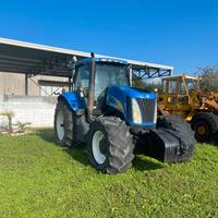 Macchina agricola New Holland