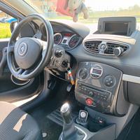 Clio 3 sportour 20th 