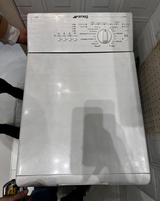 Lavatrice a carico verticale smeg