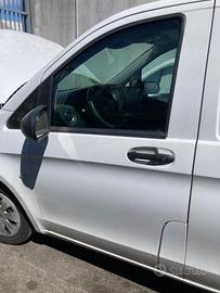 PORTA ANTERIORE DX MERCEDES VITO 2020