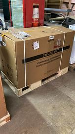 Lavastoviglie e tavolo refrigerato professionali