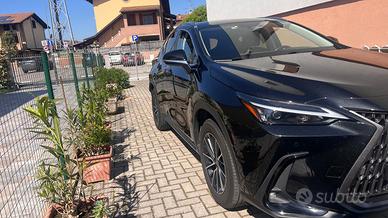 Lexus NX 350h