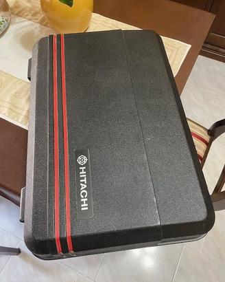 Cinepresa Hitachi in buono funzionante