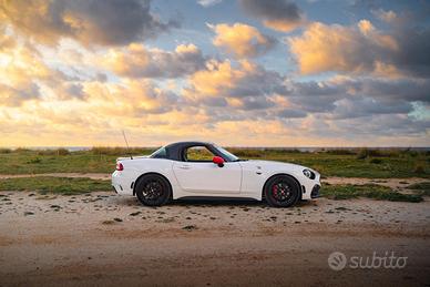 Abarth 124 Spider