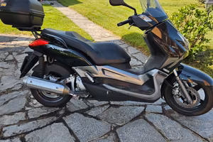 Yamaha X-Max 250 anno 2007