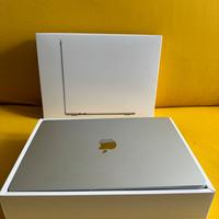 MacBook Air da 13” con chip Apple M2